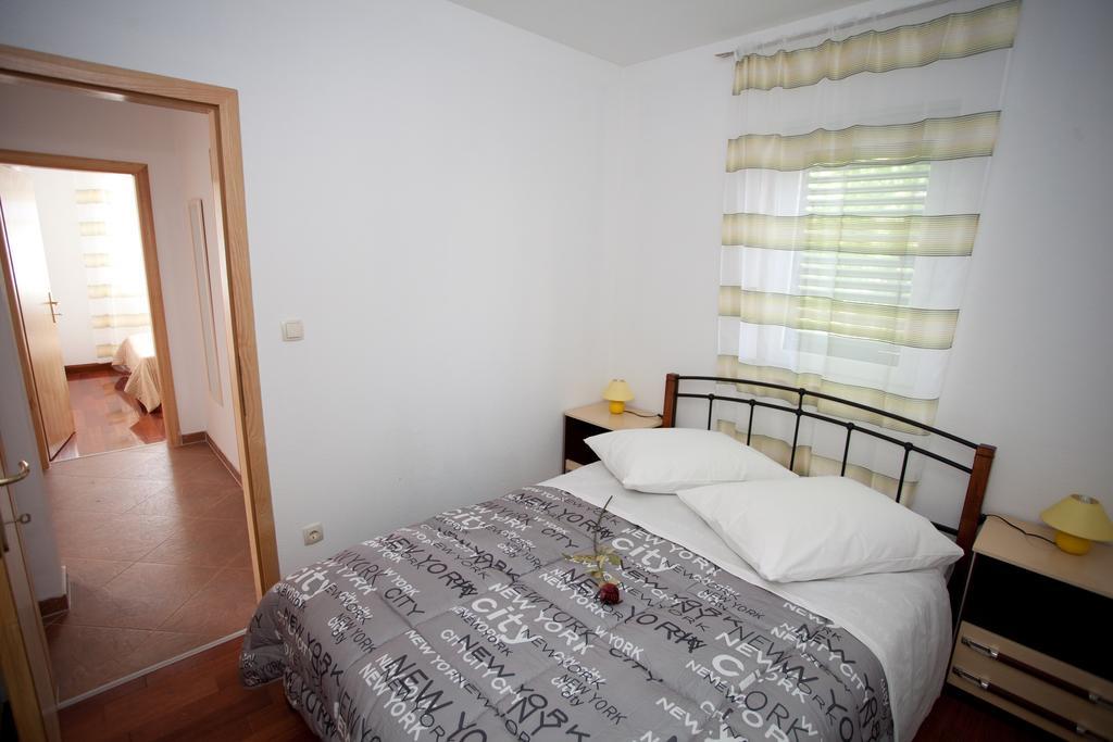 Apartments Svjetlana Trogir Pokoj fotografie