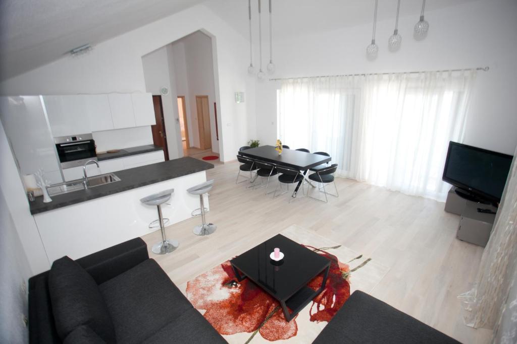 Apartments Svjetlana Trogir Pokoj fotografie